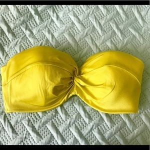 Victoria’s Secret Strapless Swim Top 32DD